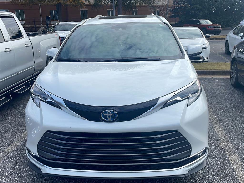 used 2022 Toyota Sienna car, priced at $42,800