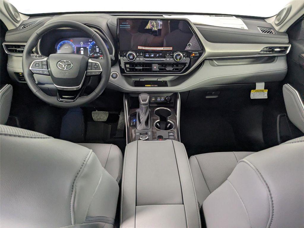 new 2026 Toyota Highlander car, priced at $57,562