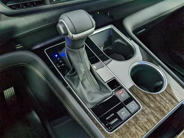 used 2025 Toyota Sienna car, priced at $56,700