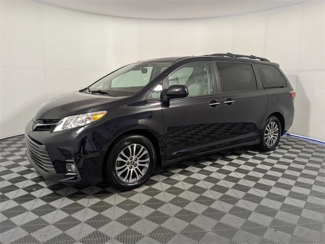 used 2020 Toyota Sienna car, priced at $32,300