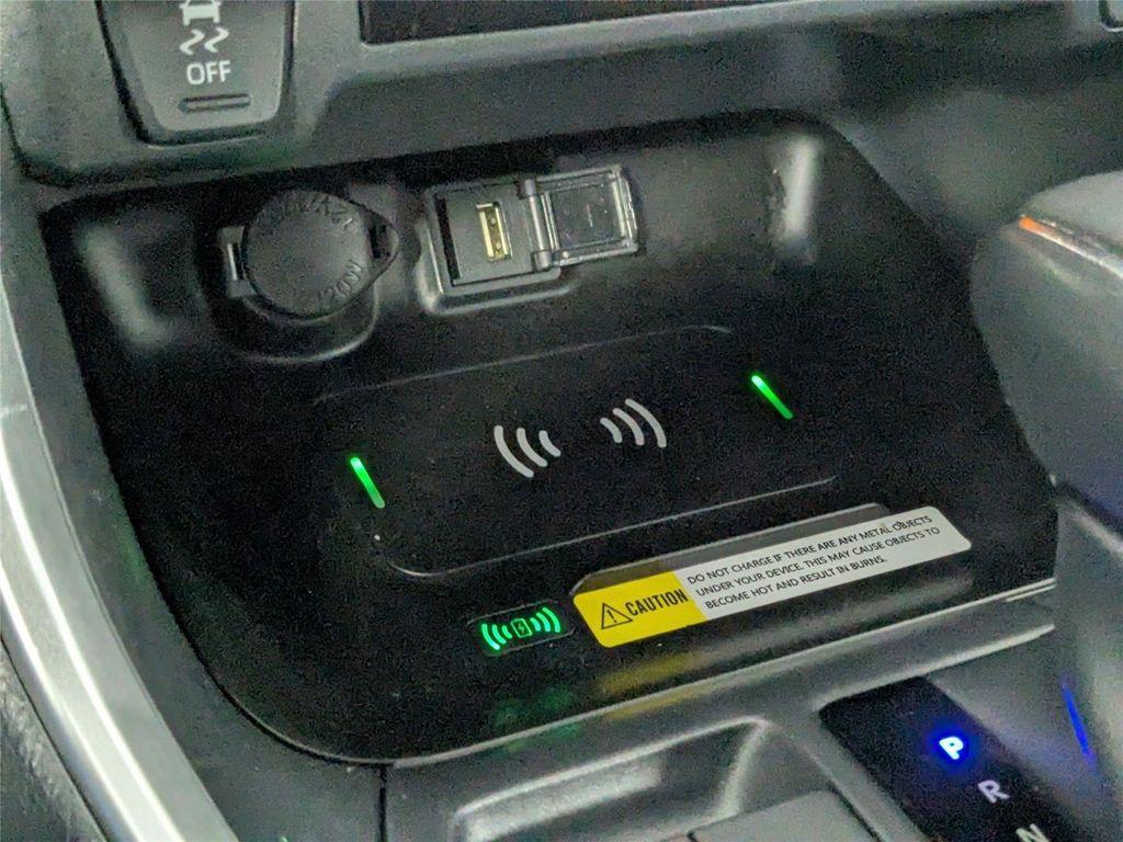 used 2022 Toyota RAV4 Hybrid car, priced at $30,993