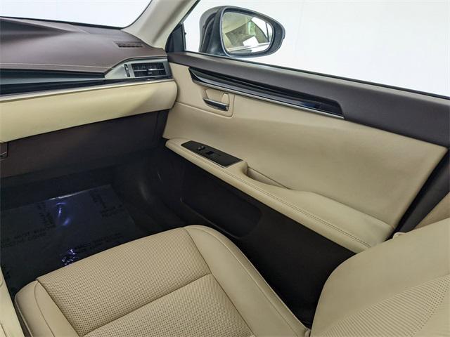 used 2016 Lexus ES 350 car, priced at $19,997