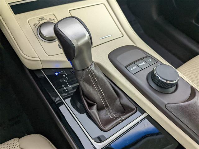 used 2016 Lexus ES 350 car, priced at $19,997