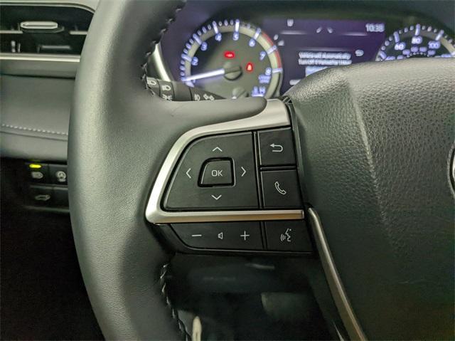 used 2024 Toyota Highlander car, priced at $45,000