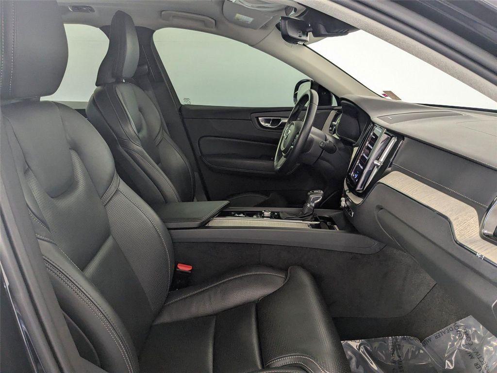 used 2021 Volvo XC60 car, priced at $24,991