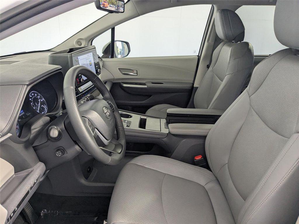 used 2024 Toyota Sienna car, priced at $49,700
