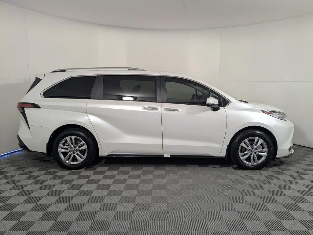 used 2024 Toyota Sienna car, priced at $49,700