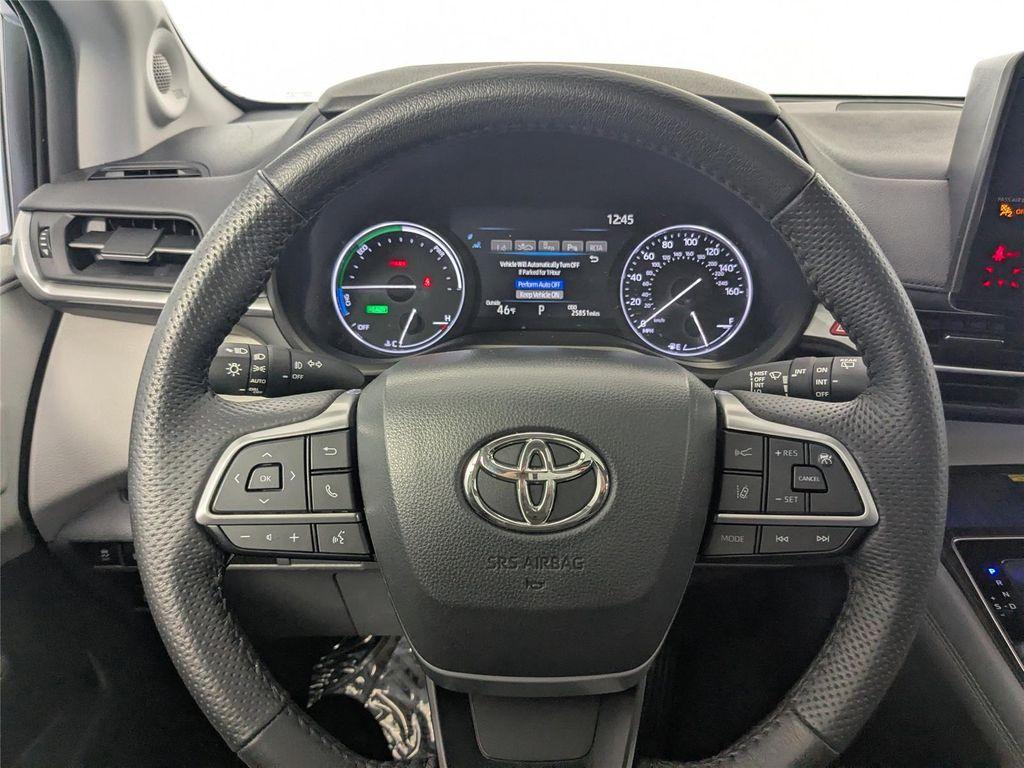 used 2024 Toyota Sienna car, priced at $49,700