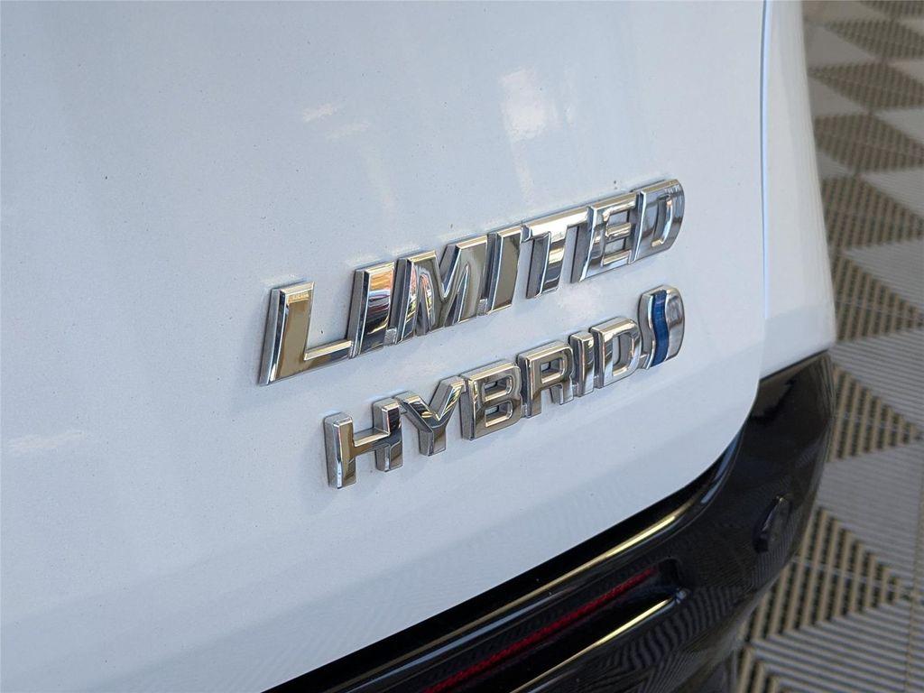 used 2024 Toyota Sienna car, priced at $49,700