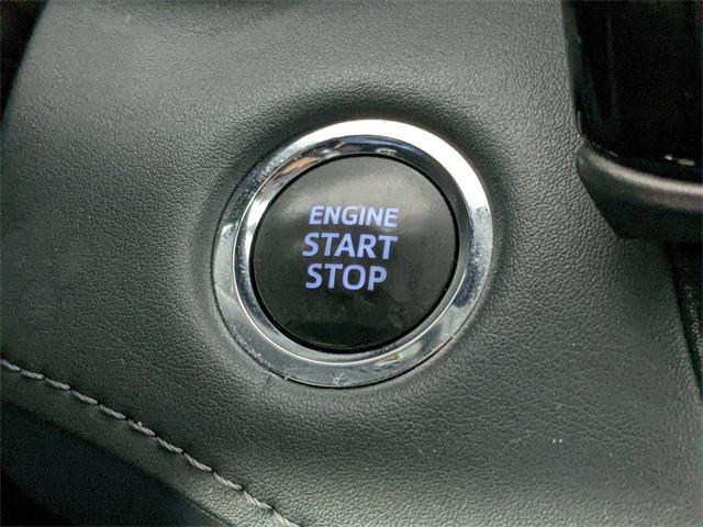 used 2023 Toyota Highlander car, priced at $38,500