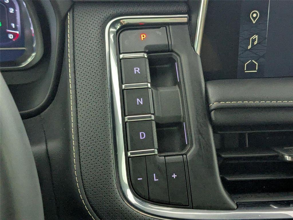 used 2024 GMC Yukon XL car, priced at $66,000