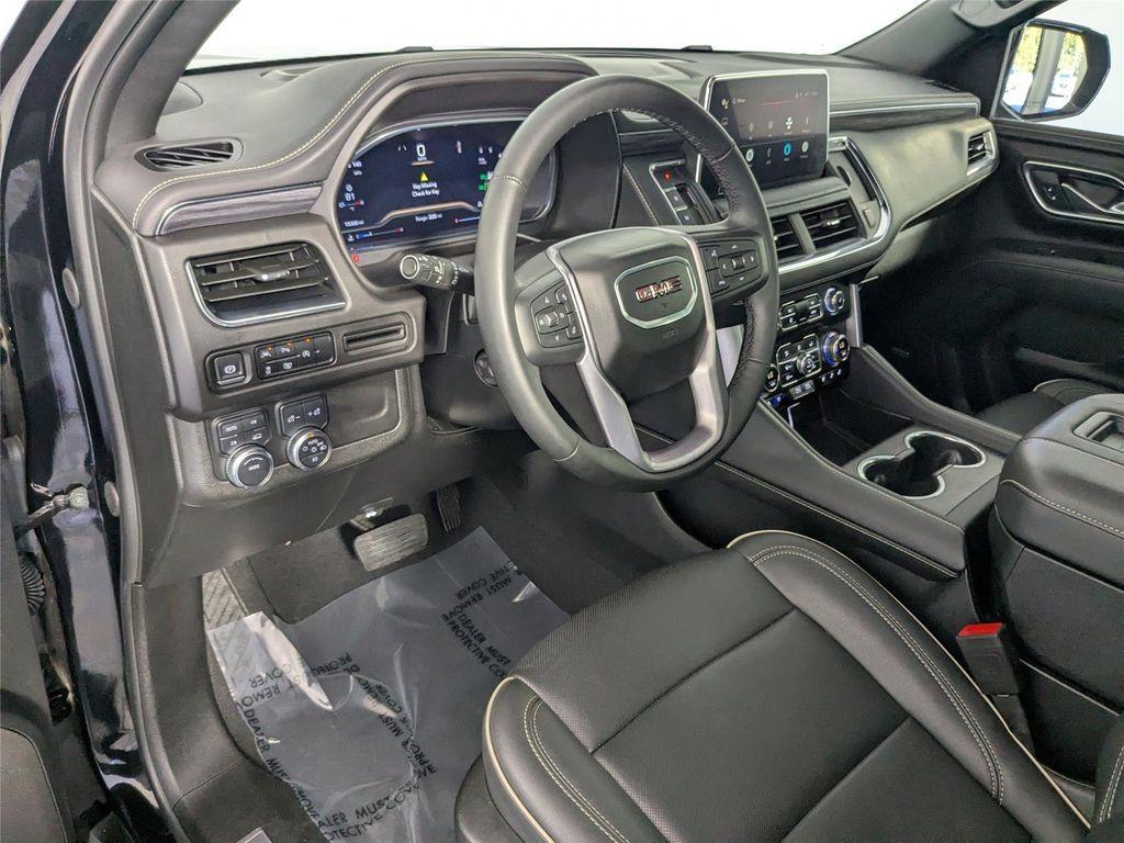 used 2024 GMC Yukon XL car, priced at $66,000