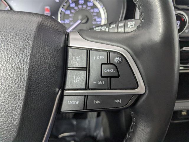 used 2023 Toyota Highlander car, priced at $32,500