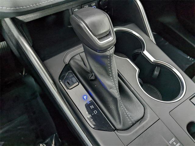 used 2023 Toyota Highlander car, priced at $32,500