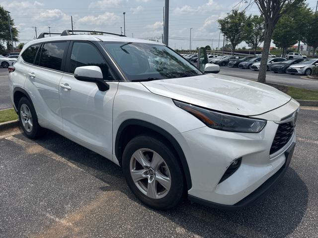 used 2023 Toyota Highlander car, priced at $33,700