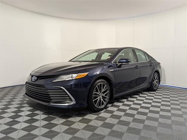 used 2021 Toyota Camry Hybrid car, priced at $21,899