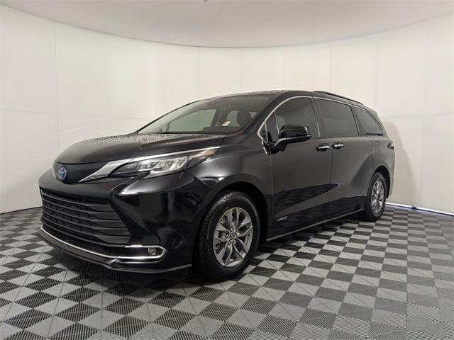 used 2021 Toyota Sienna car, priced at $23,978