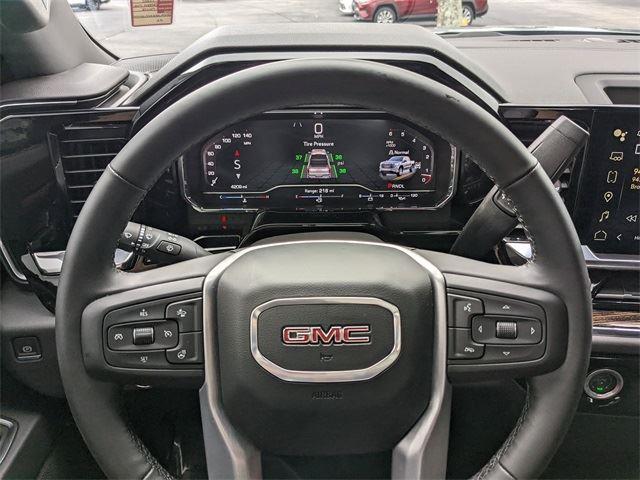 used 2024 GMC Sierra 1500 car, priced at $43,900