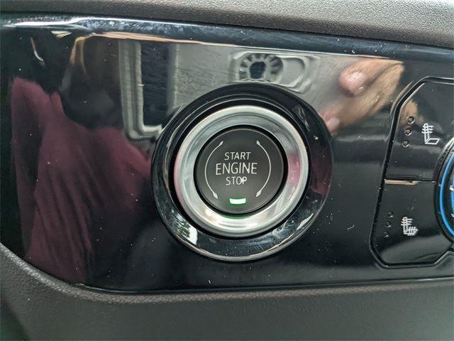 used 2024 GMC Sierra 1500 car, priced at $43,900