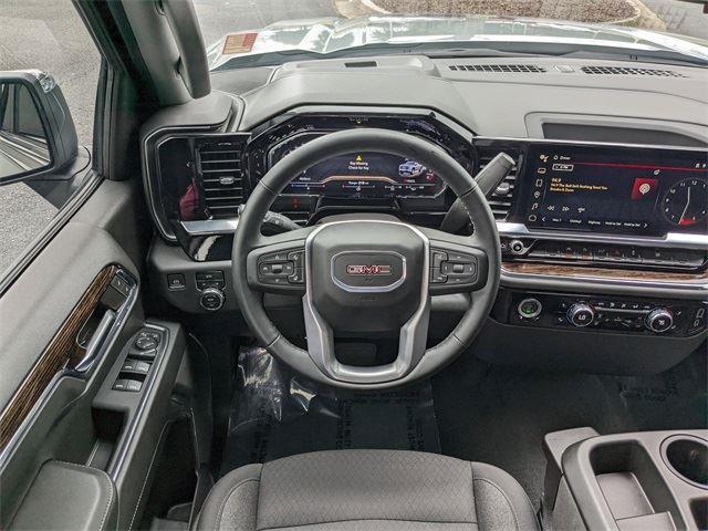 used 2024 GMC Sierra 1500 car, priced at $43,900