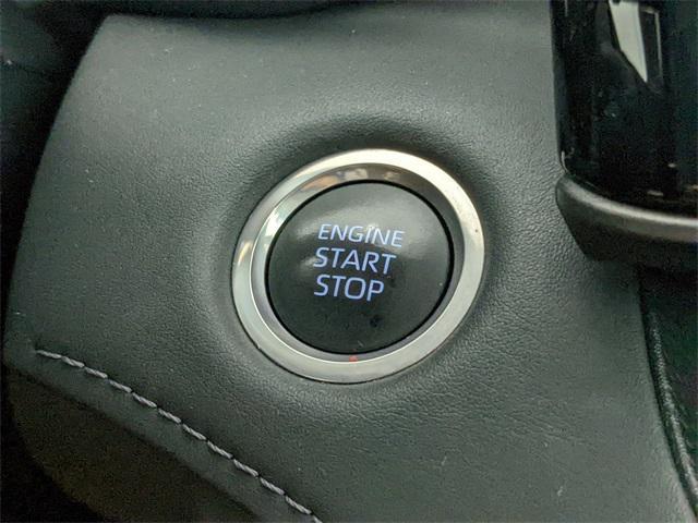 used 2024 Toyota Highlander car, priced at $40,500