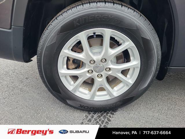 used 2015 Jeep Cherokee car, priced at $9,800