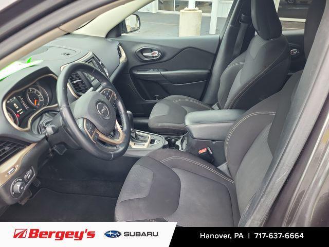 used 2015 Jeep Cherokee car, priced at $9,800