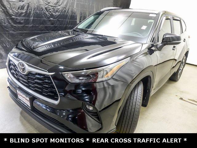 used 2023 Toyota Highlander car, priced at $37,873