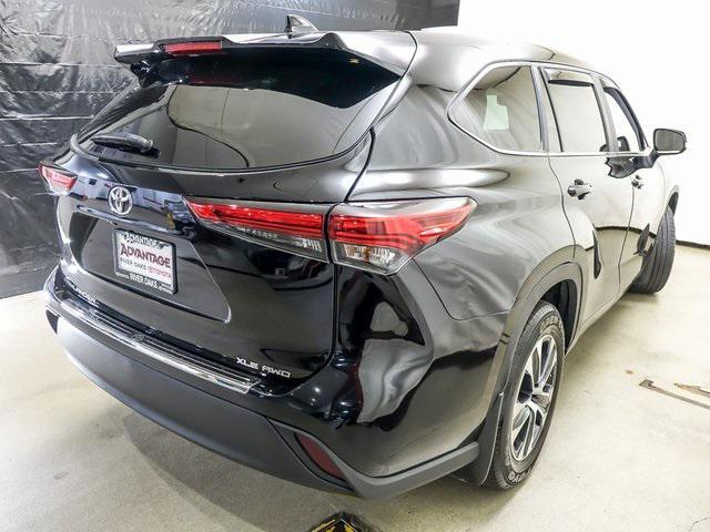 used 2023 Toyota Highlander car, priced at $37,873