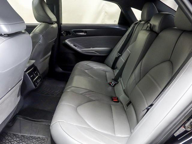 used 2019 Toyota Avalon Hybrid car, priced at $23,900