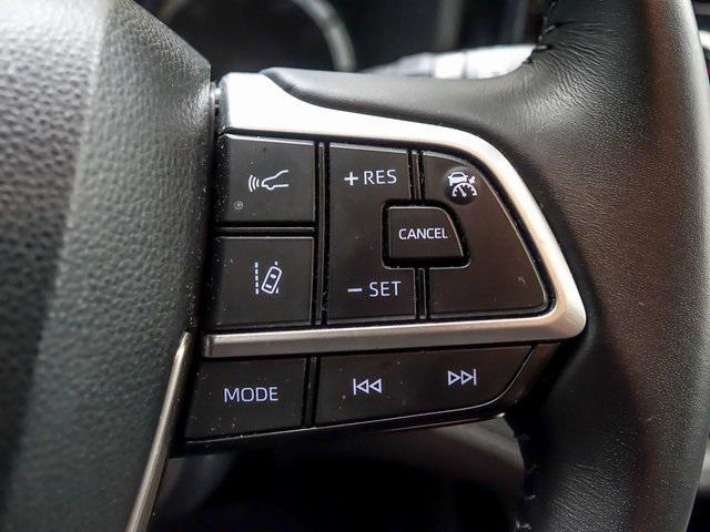 used 2024 Toyota Highlander car, priced at $37,743