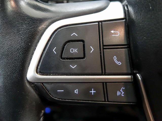 used 2022 Toyota Highlander car, priced at $37,264