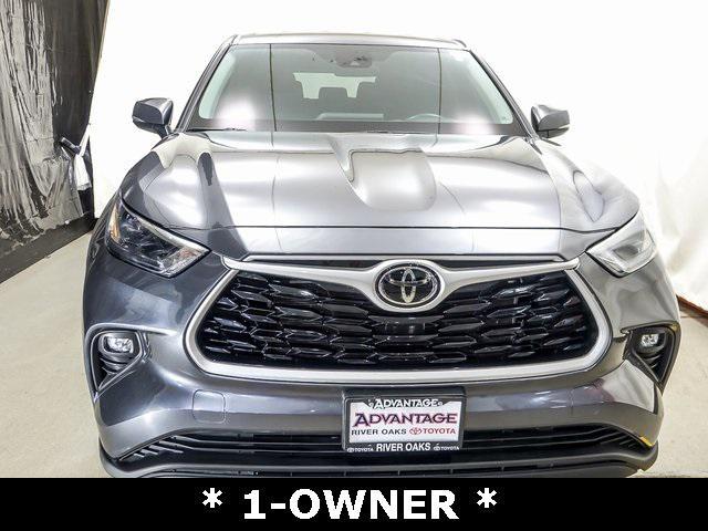 used 2023 Toyota Highlander car, priced at $31,673