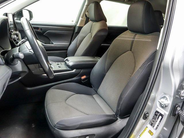 used 2023 Toyota Highlander car, priced at $30,473