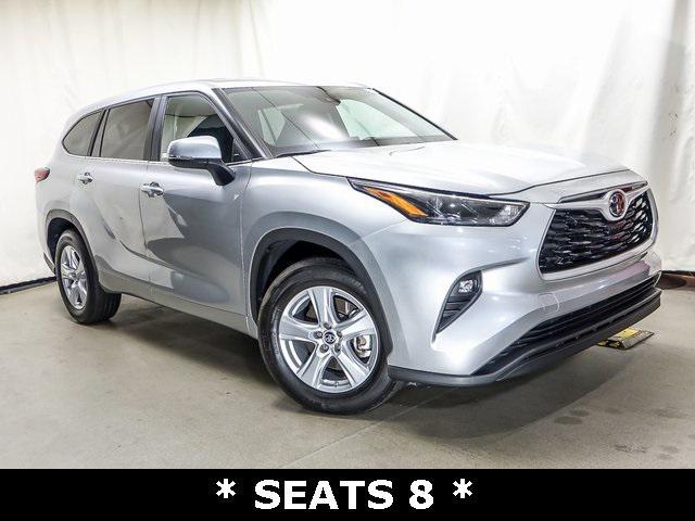 used 2023 Toyota Highlander car, priced at $30,473