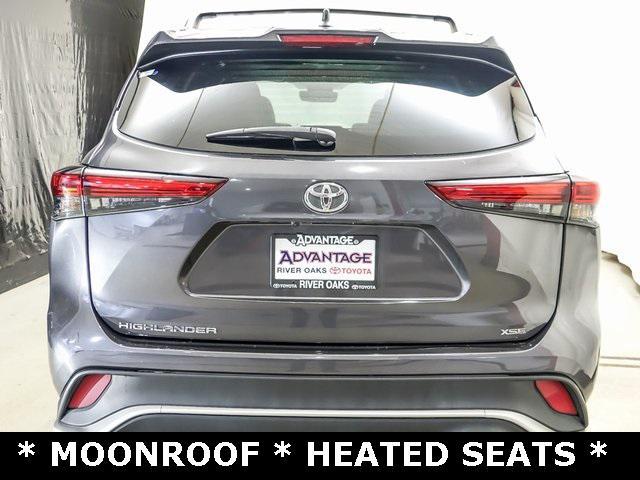 used 2022 Toyota Highlander car, priced at $36,773