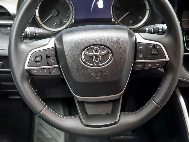 used 2024 Toyota Highlander car, priced at $39,160