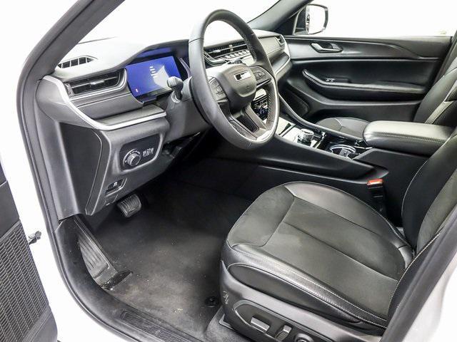 used 2023 Jeep Grand Cherokee car, priced at $33,972