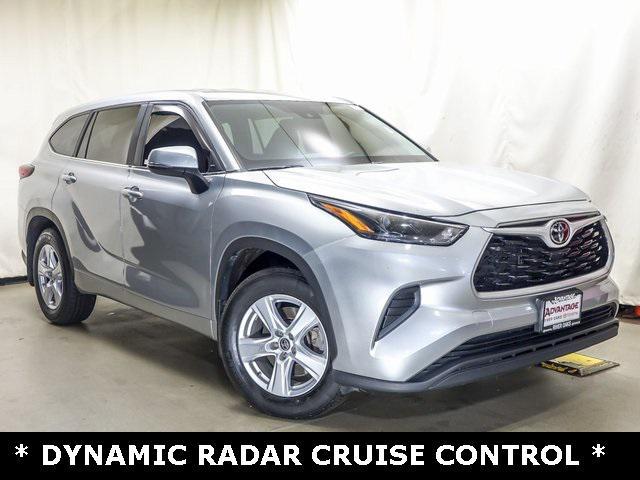 used 2023 Toyota Highlander car, priced at $33,916