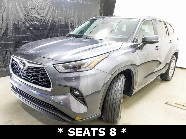 used 2023 Toyota Highlander car, priced at $30,473