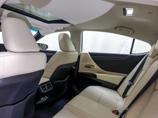 used 2022 Lexus ES 350 car, priced at $36,099