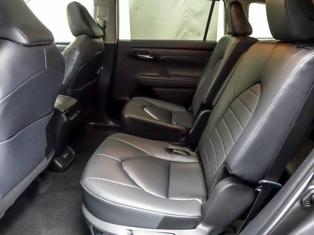 used 2024 Toyota Highlander car, priced at $43,473