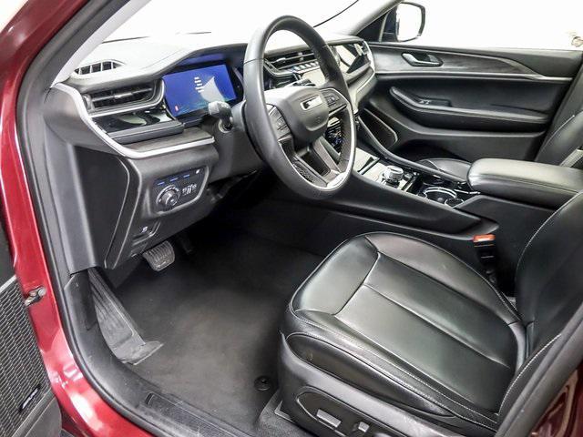 used 2023 Jeep Grand Cherokee car, priced at $27,984