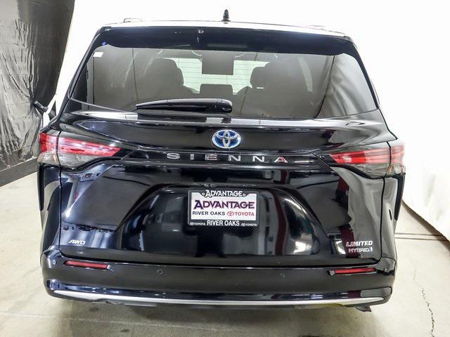 used 2023 Toyota Sienna car, priced at $47,873