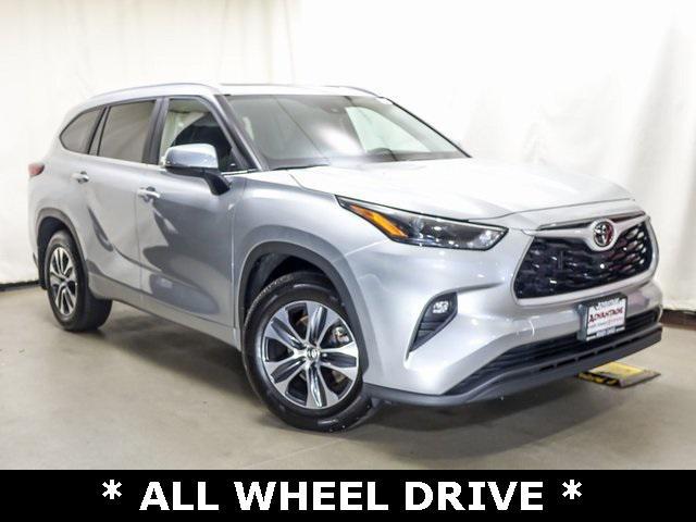 used 2023 Toyota Highlander car, priced at $35,973