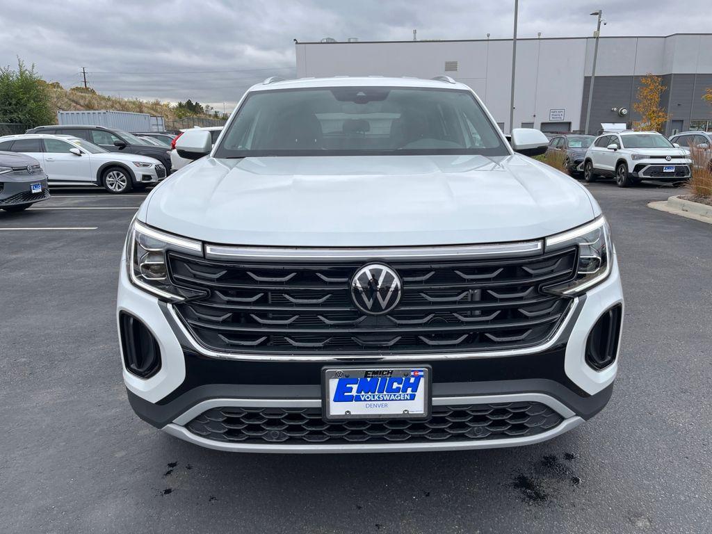 new 2026 Volkswagen Atlas Cross Sport car, priced at $40,530