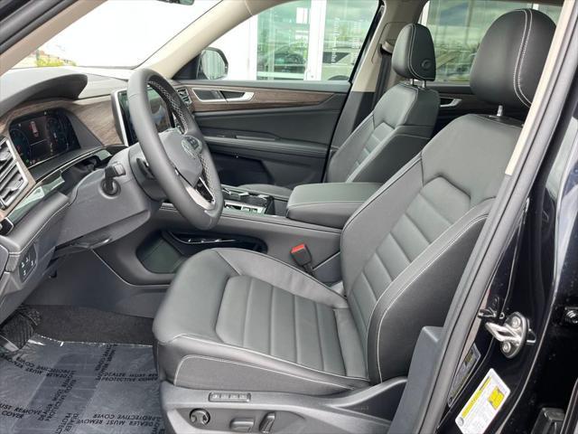 new 2025 Volkswagen Atlas car, priced at $47,777