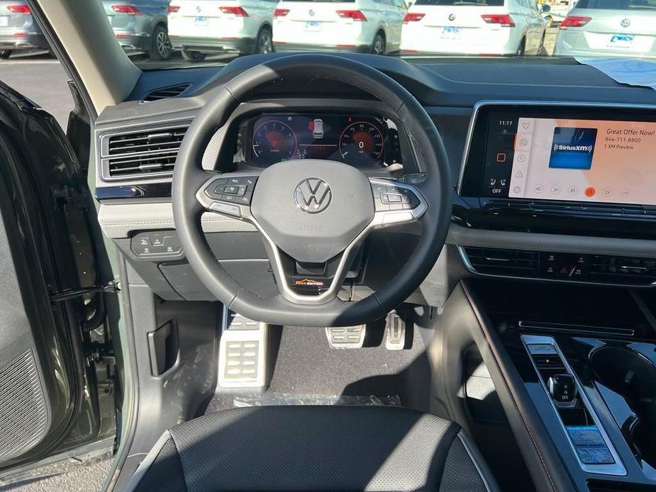 new 2024 Volkswagen Atlas car, priced at $46,030