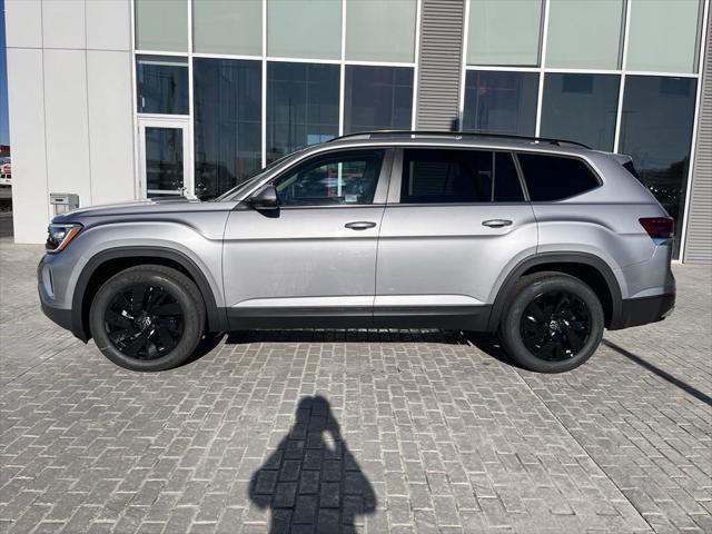 new 2025 Volkswagen Atlas car, priced at $44,778