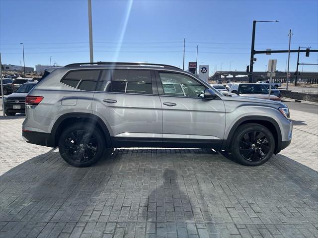 new 2025 Volkswagen Atlas car, priced at $44,778